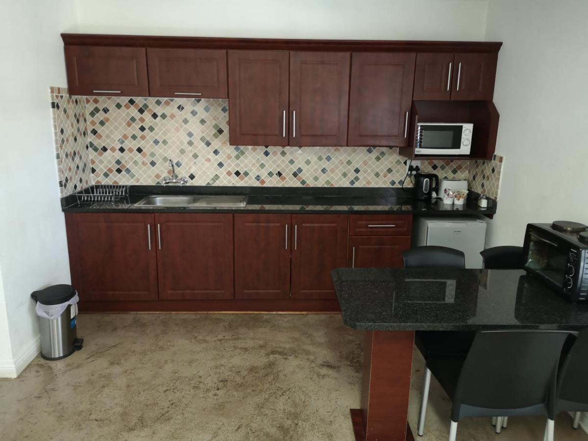 Lifestyle Corner Guesthouse Musina Dış mekan fotoğraf